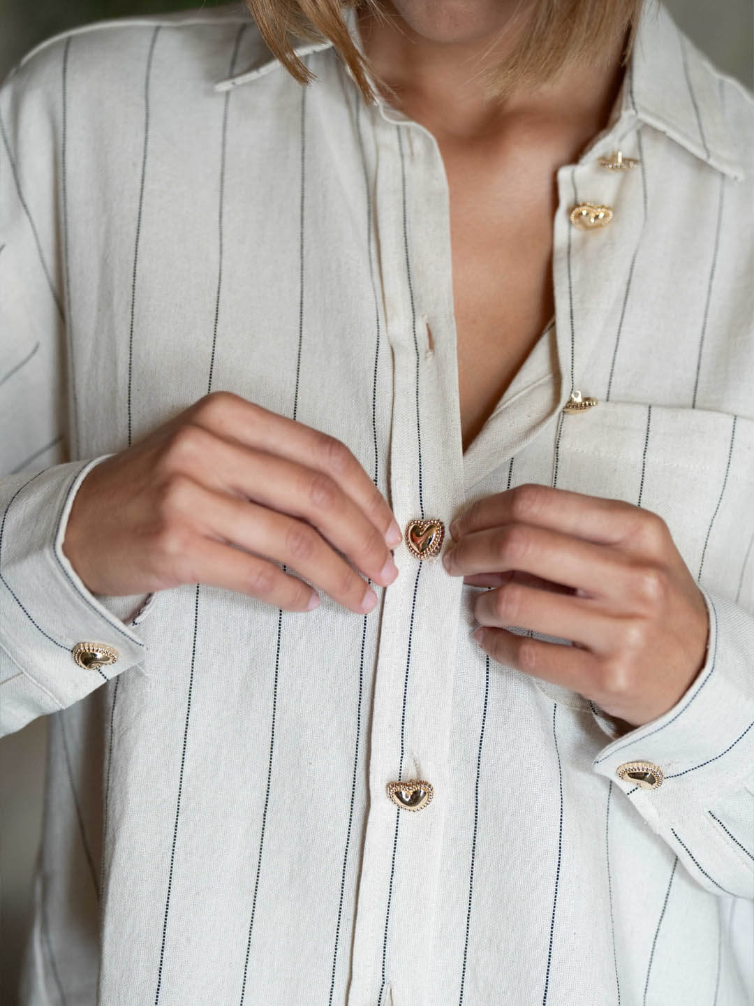 Camisa raya ancha