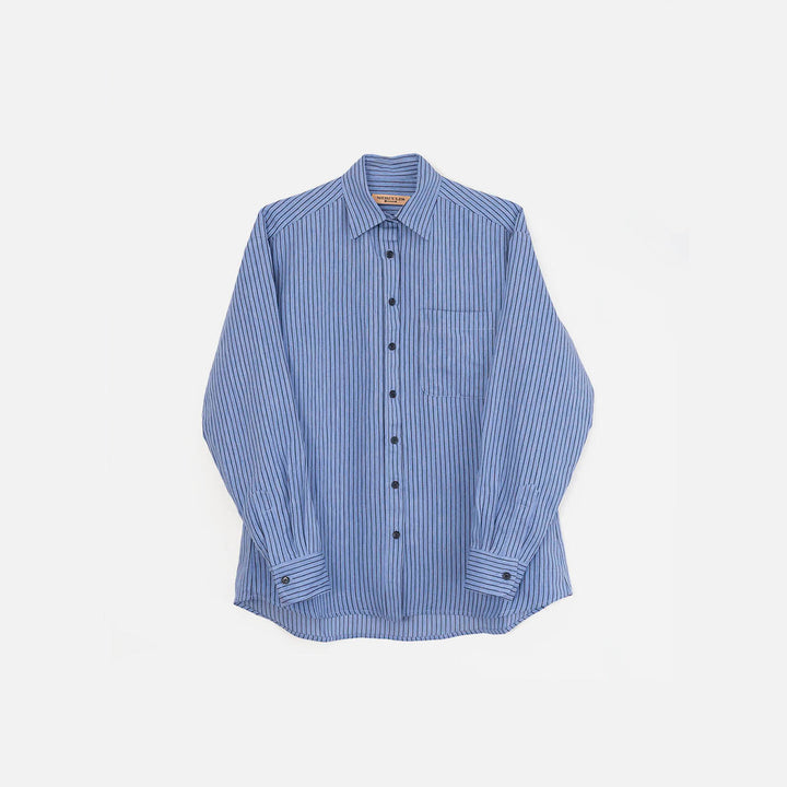 Camisa de rayas azul oscuro