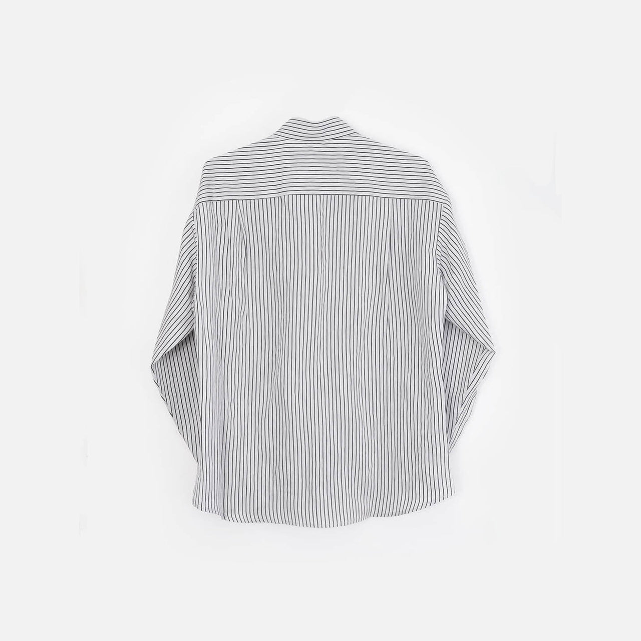 Camisa de rayas gris